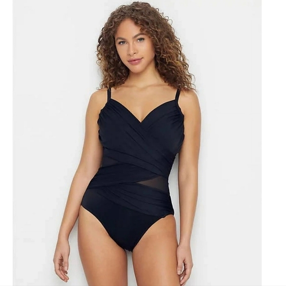 Miraclesuit Other - Miraclesuit Mystify Network One Piece Swimsuit In Black Size 16